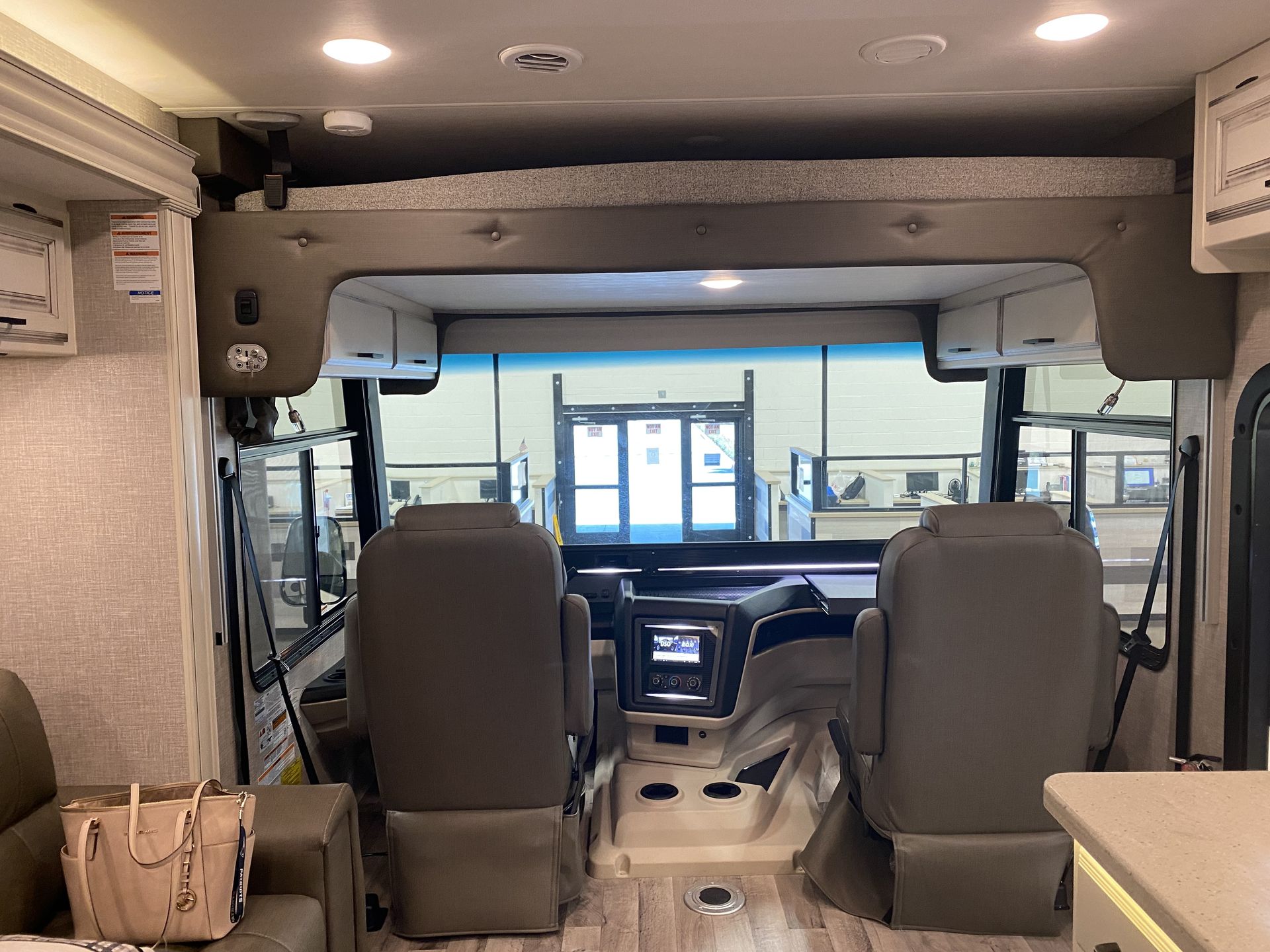 Photo 5 - 2022 Entegra Coach Class A Motorhome rental photo 7