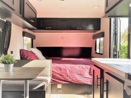 Photo 24 thumbnail 25