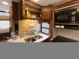 Photo 9 thumbnail 10