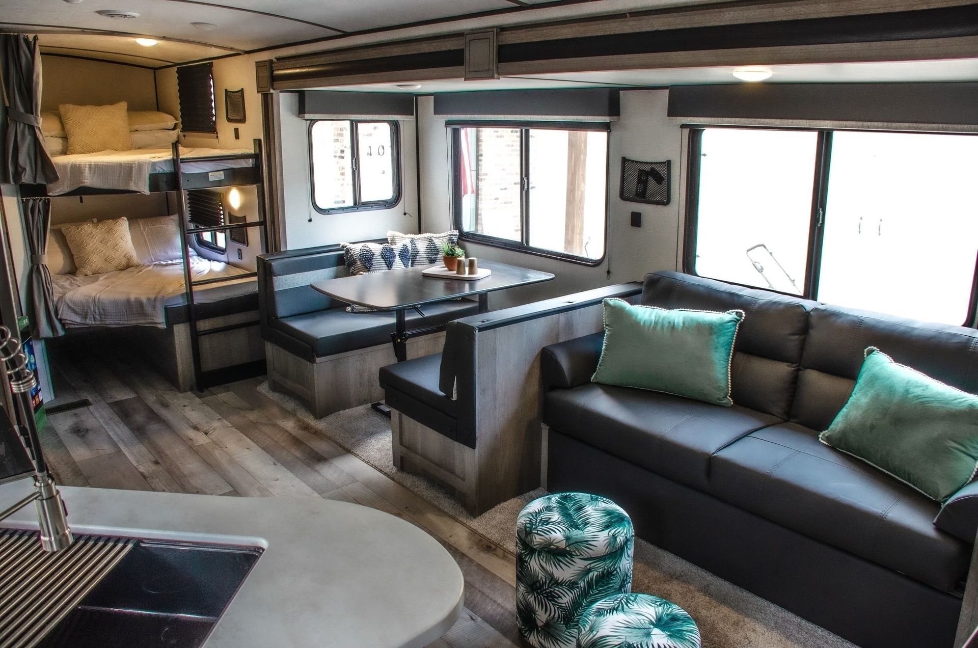 Photo 30 - 2021 Keystone Rv Travel Trailer rental photo 32