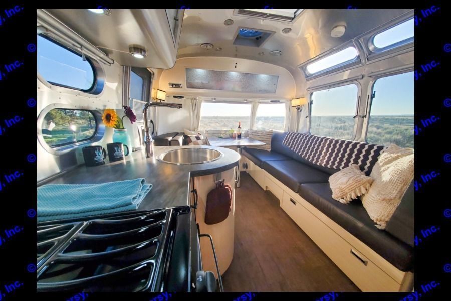 Photo 11 - 2018 Airstream Travel Trailer rental photo 13