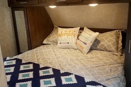 Photo 10 thumbnail 12