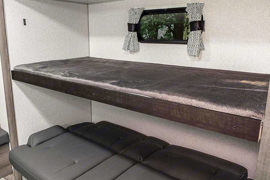 Photo 5 - 2021 Sportsmen Travel Trailer rental photo 7