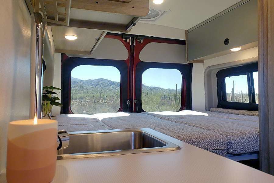 Photo 10 - 2021 Winnebago Other rental photo 12