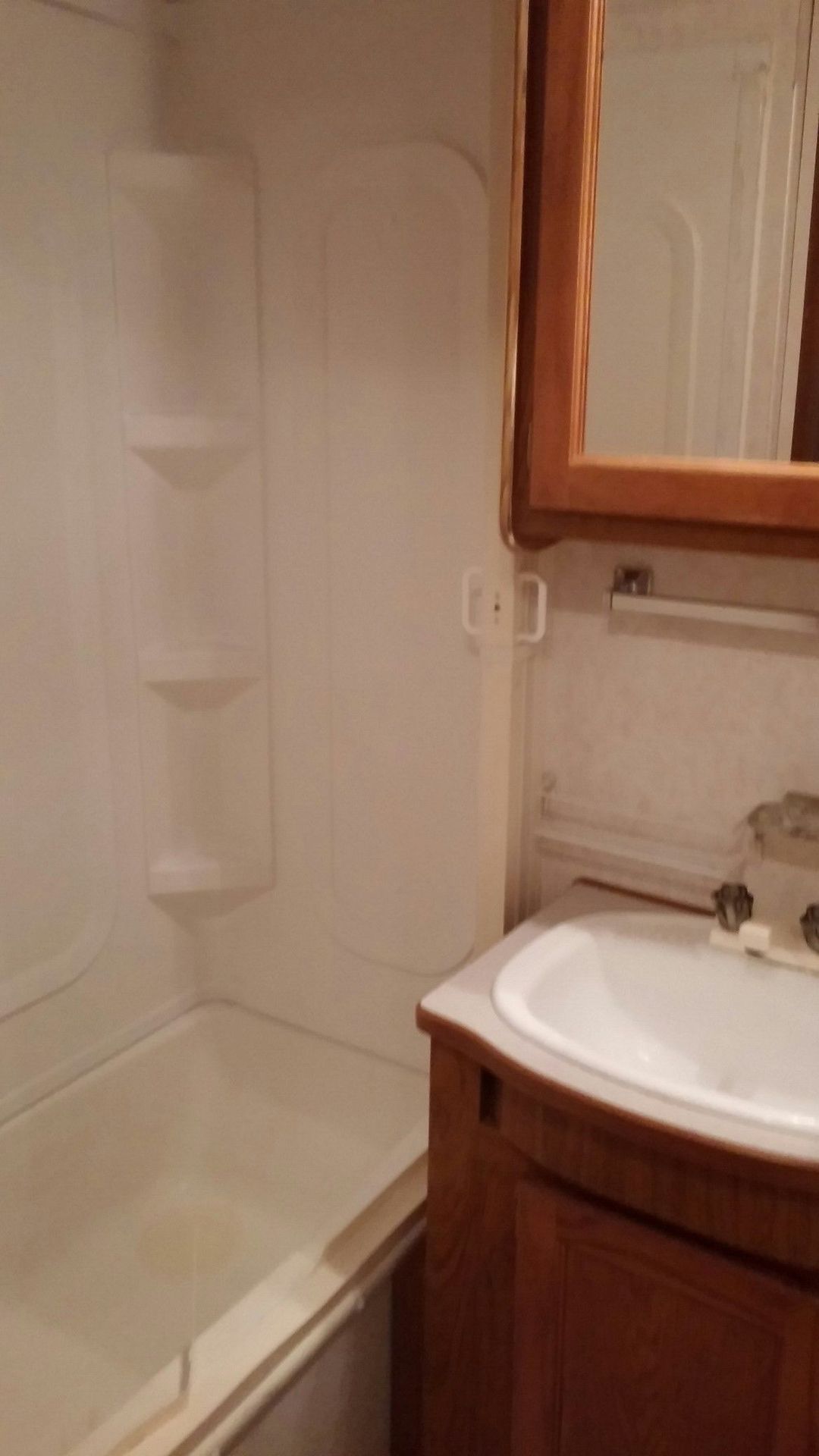 Photo 11 - 2001 Fleetwood Travel Trailer rental photo 13
