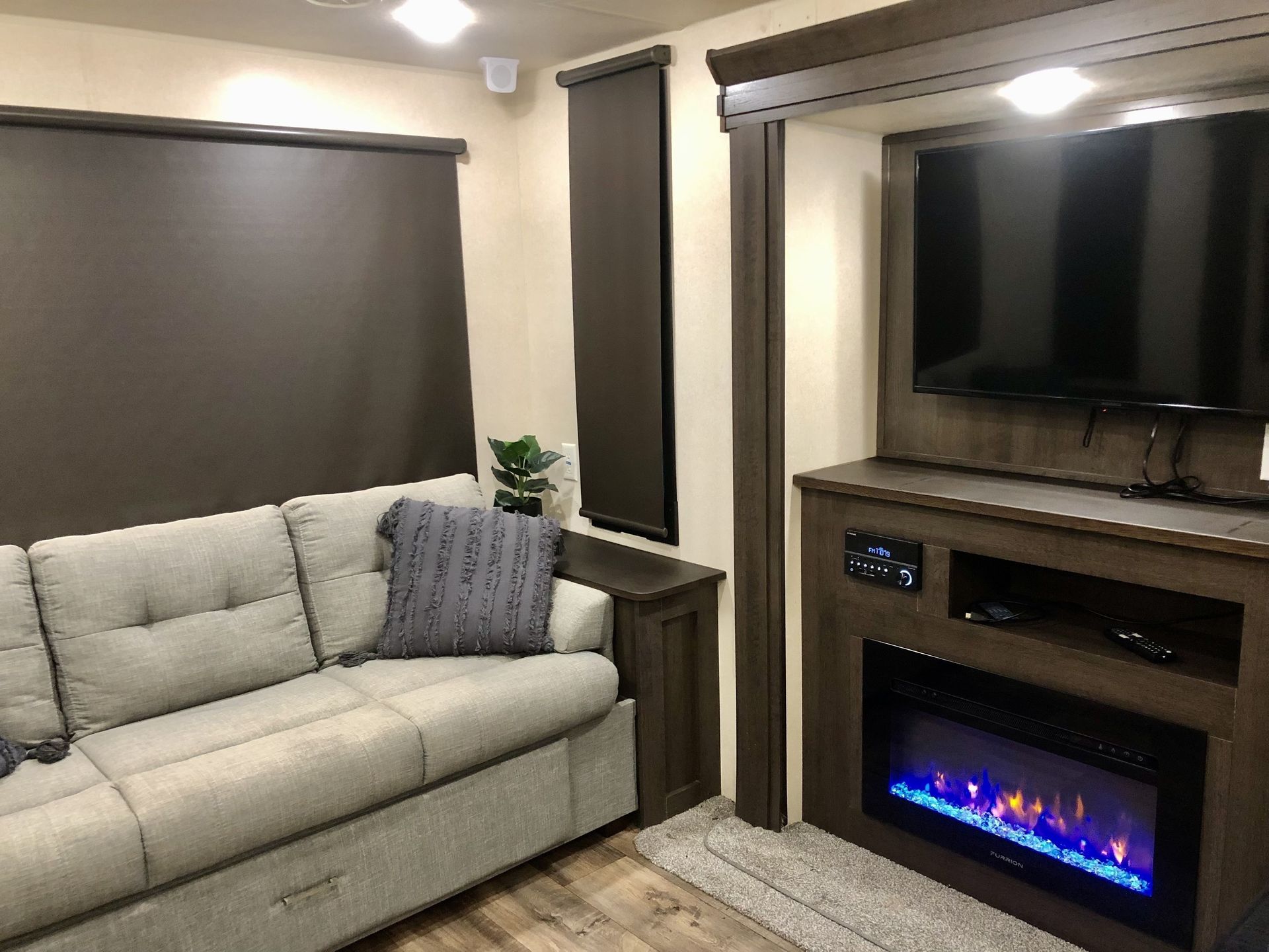 Photo 4 - 2019 Forest River Travel Trailer rental photo 6