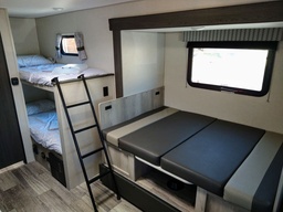 Photo 4 thumbnail 6