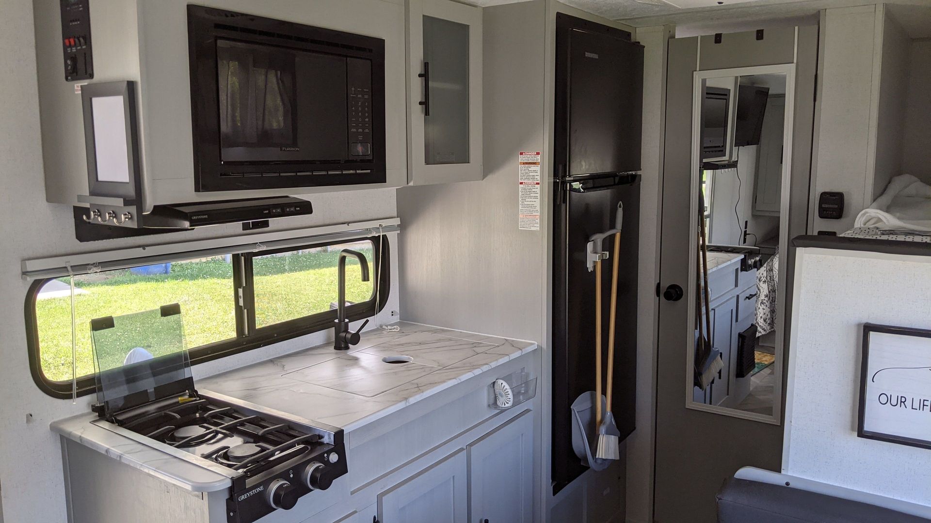 Photo 3 - 2021 Forest River Travel Trailer rental photo 7