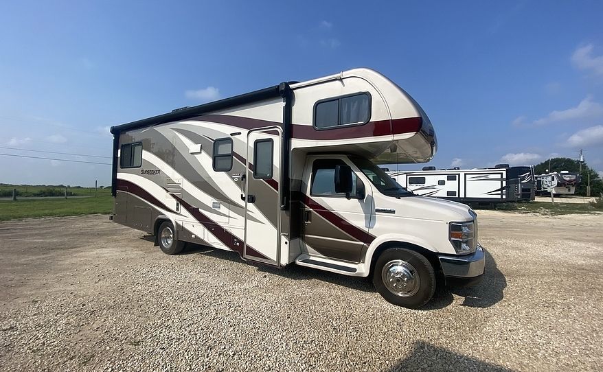 Photo 1 - 2020 Forest River Class C Motorhome rental photo 3
