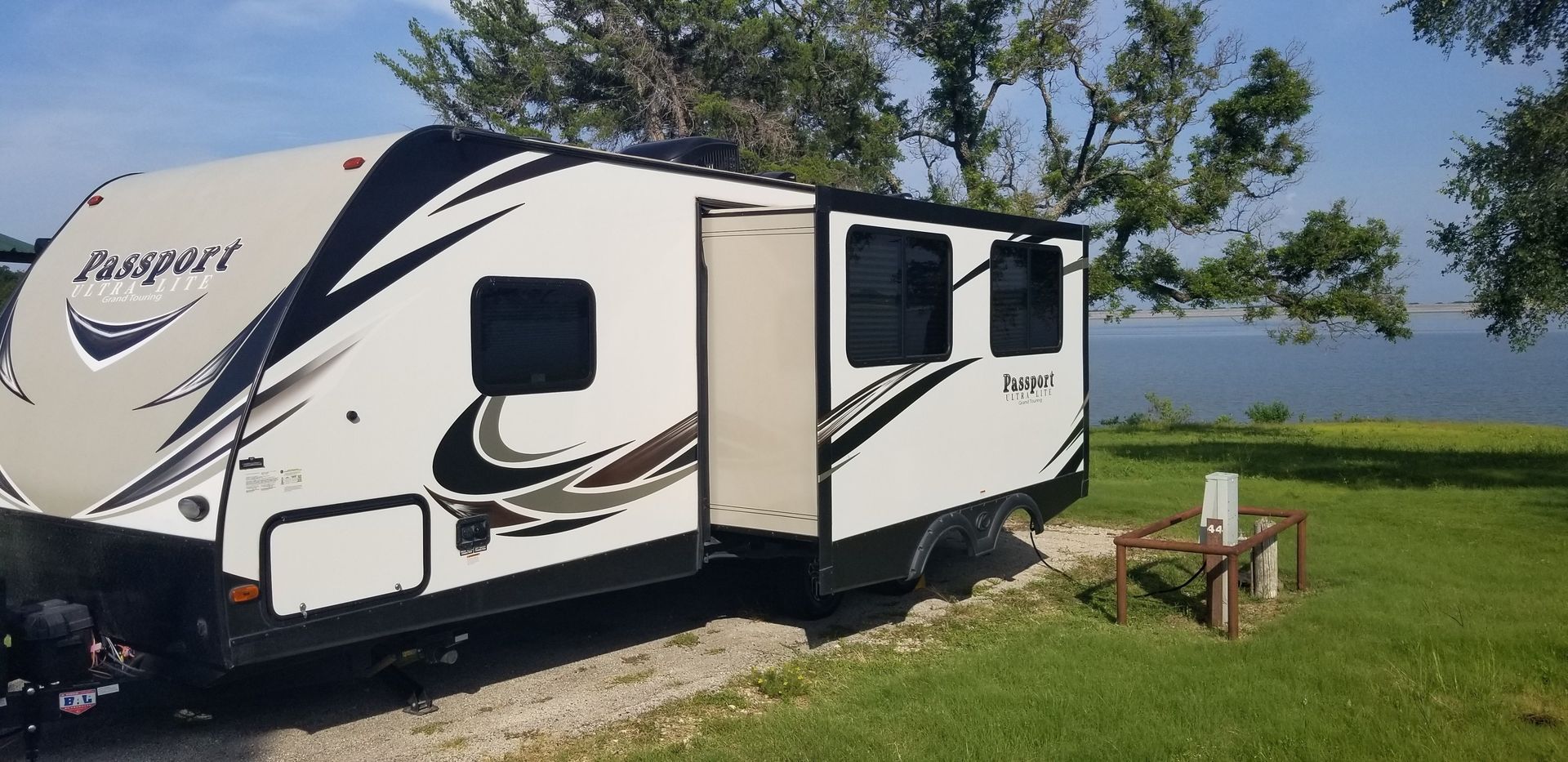 Photo 2 - 2017 Keystone Travel Trailer rental photo 4