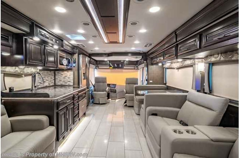 Photo 2 - 2020 Forest River Class A Motorhome rental photo 5