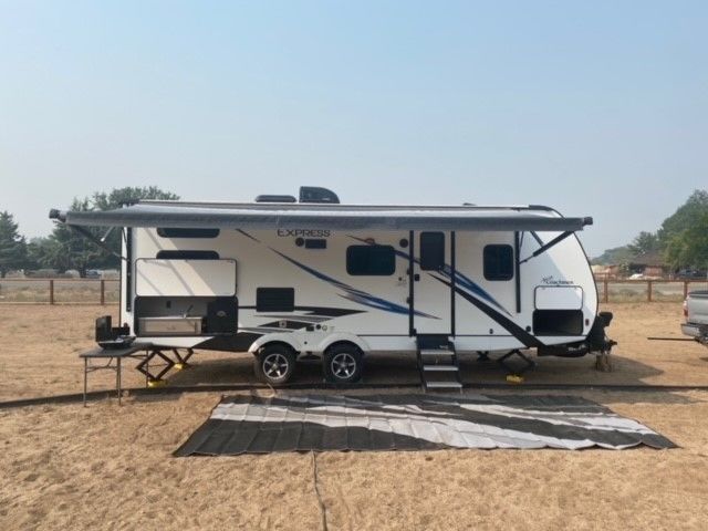 Photo 0 - 2019 Coachmen Travel Trailer rental photo 2