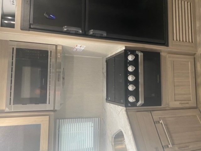 Photo 26 - 2019 Coachmen Travel Trailer rental photo 28