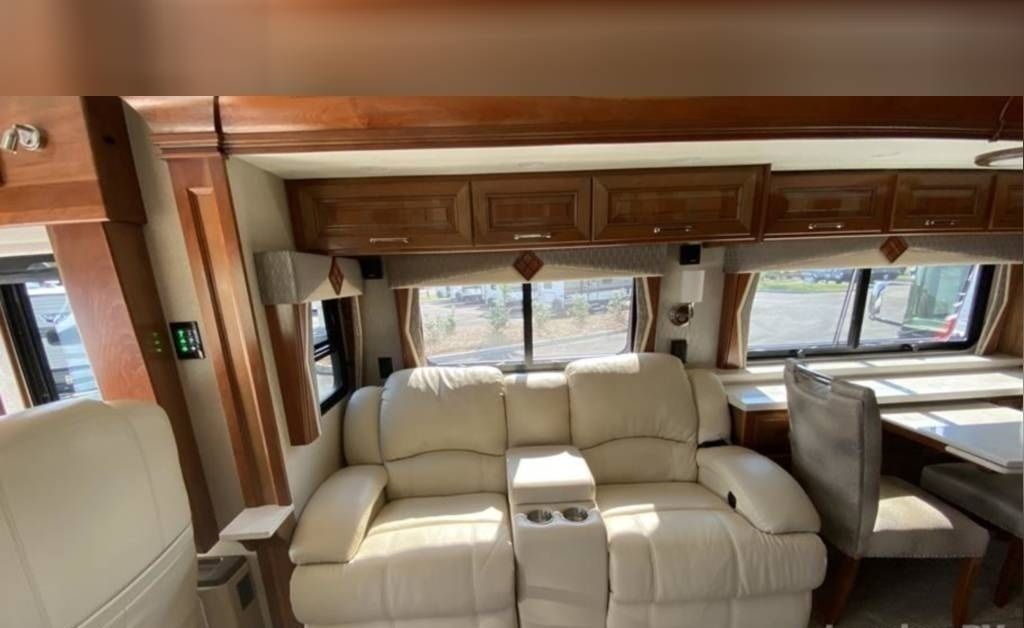 Photo 5 - 2020 Entegra Coach Class A Motorhome rental photo 12