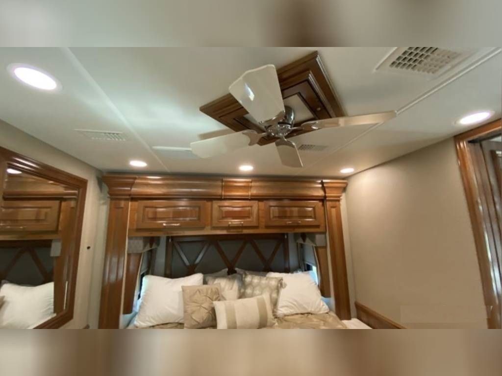 Photo 7 - 2020 Entegra Coach Class A Motorhome rental photo 16