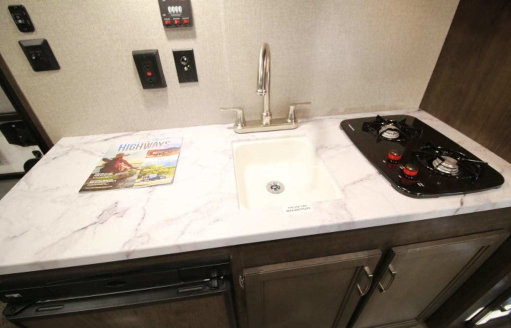 Photo 6 - 2021 Jayco Travel Trailer rental photo 8
