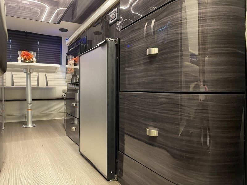 Photo 11 - 2019 Mercedes-Benz Class B Motorhome rental photo 13