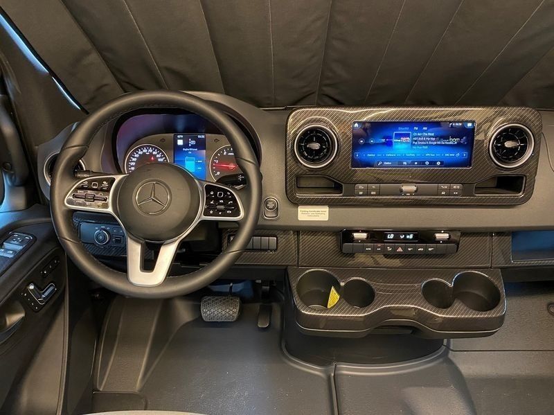 Photo 18 - 2019 Mercedes-Benz Class B Motorhome rental photo 25