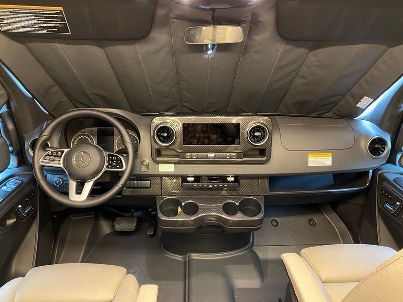Photo 18 - 2019 Mercedes-Benz Class B Motorhome rental photo 27