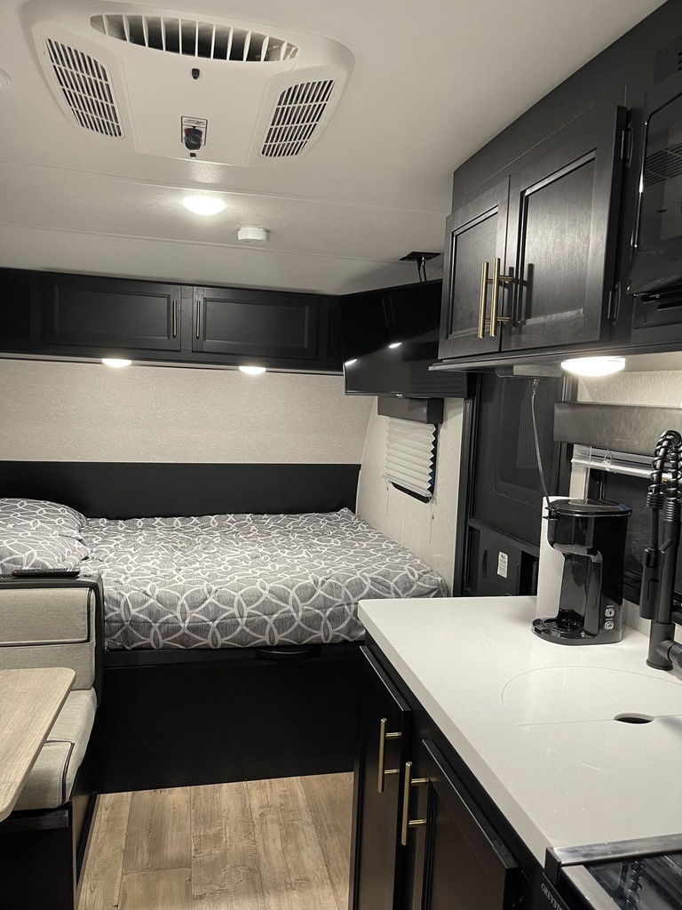 Photo 29 - 2021 Forest River Travel Trailer rental photo 31