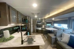 Photo 1 thumbnail 3