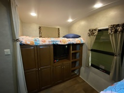 Photo 4 thumbnail 6