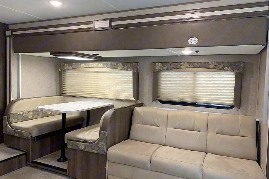 Photo 6 - 2020 Coachmen Class C Motorhome rental photo 8