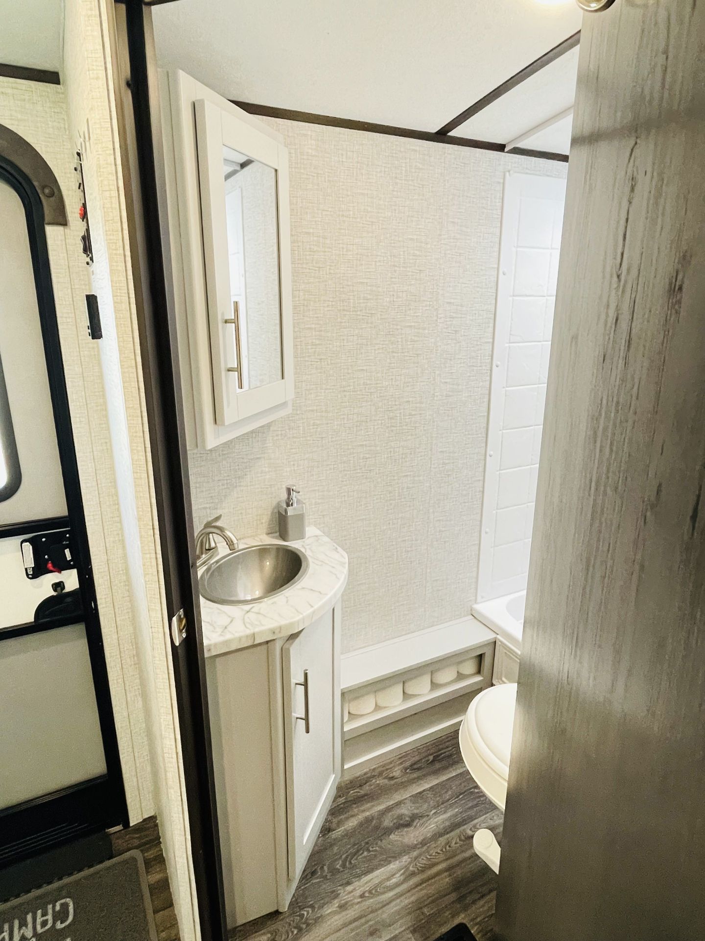 Photo 2 - 2021 Keystone Travel Trailer rental photo 10