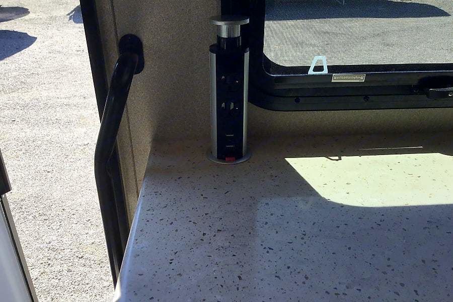 Photo 12 - 2020 Jayco Class C Motorhome rental photo 28