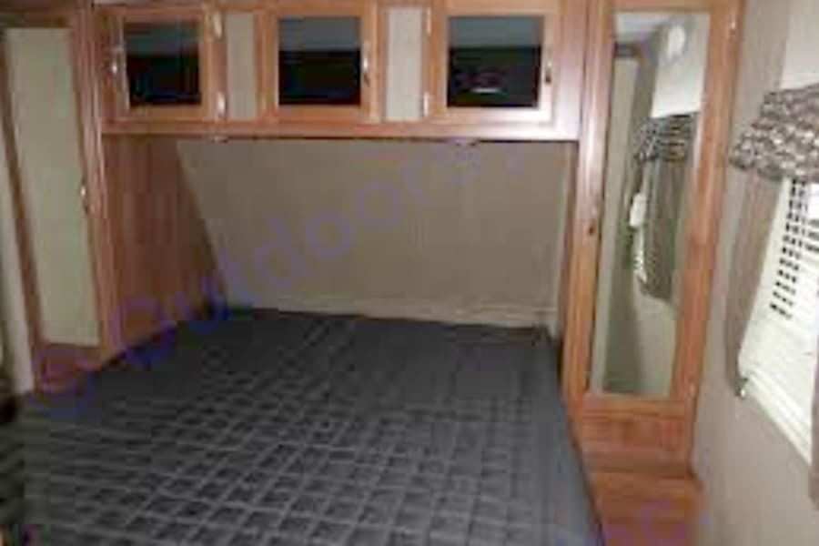 Photo 1 - 2020 Passport Ultra Lite Travel Trailer rental photo 3