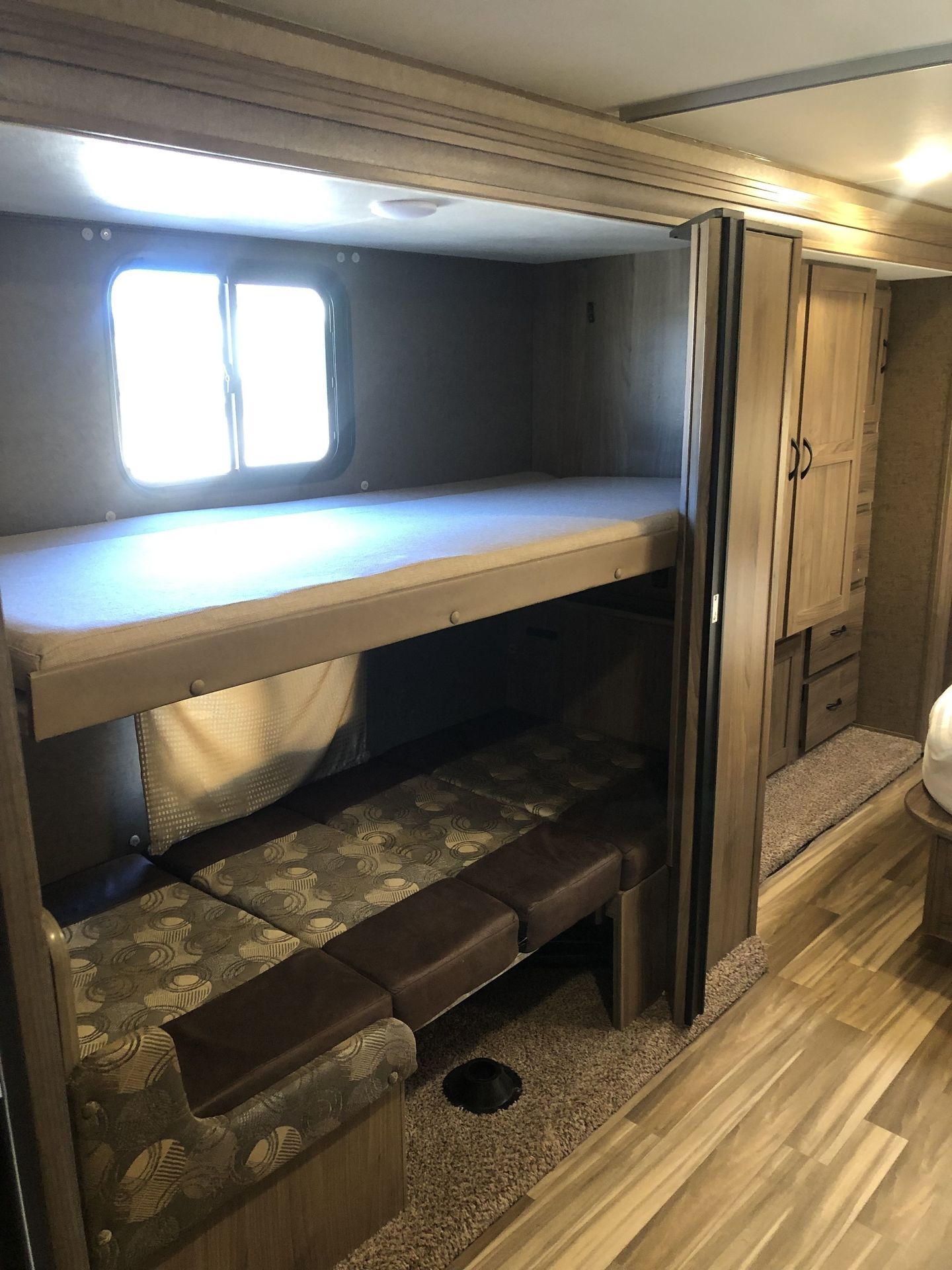 Photo 10 - 2017 Coachmen Class C Motorhome rental photo 12