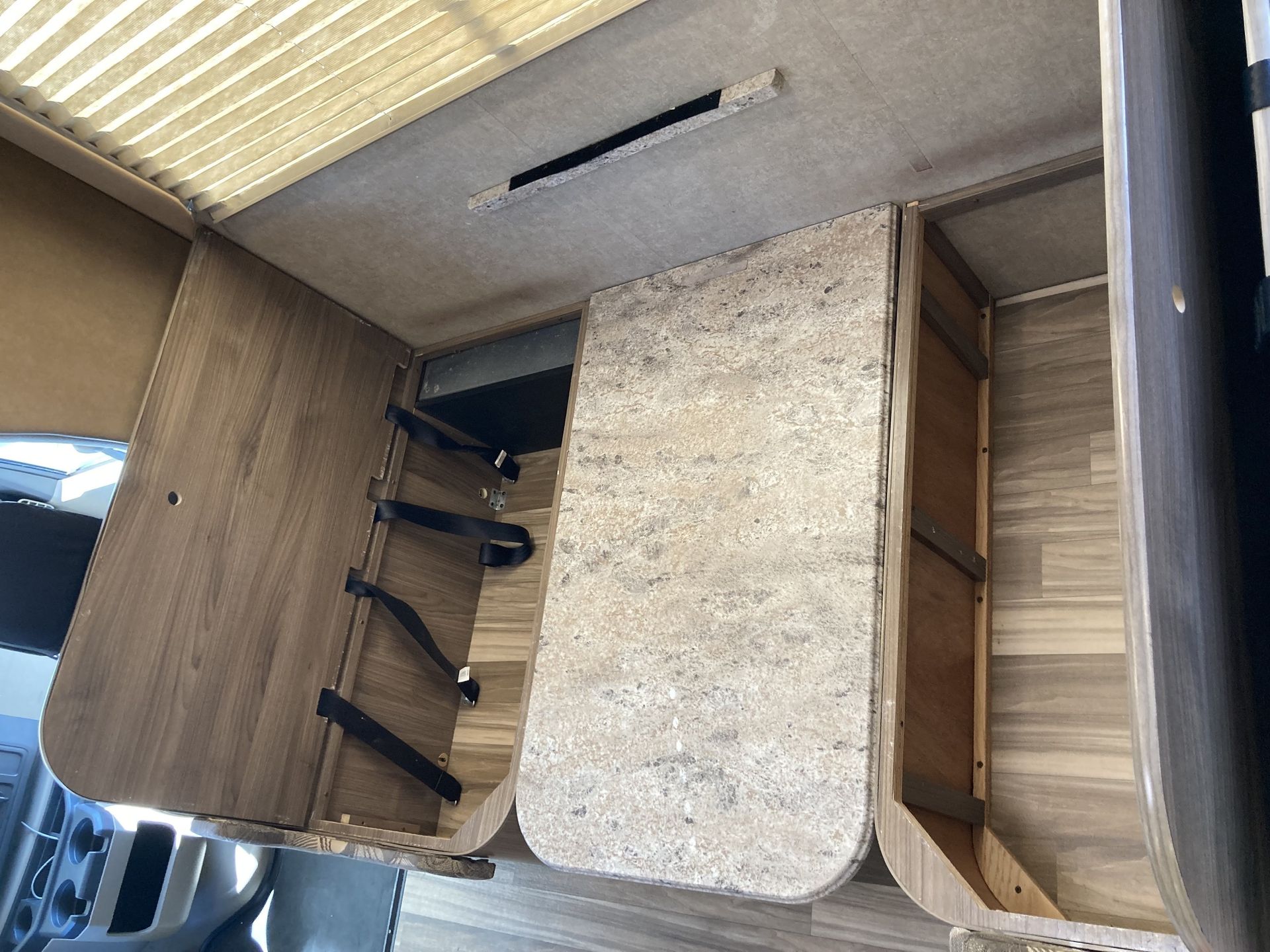 Photo 24 - 2017 Coachmen Class C Motorhome rental photo 26