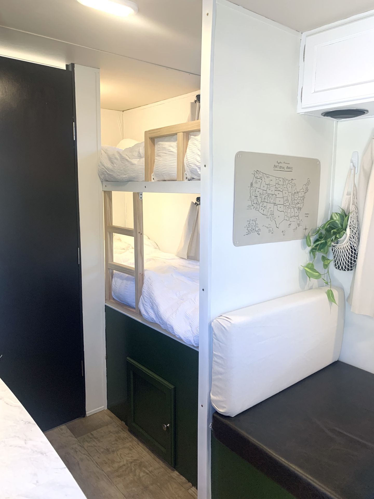 Photo 2 - 2022 Grand Design Travel Trailer rental photo 14