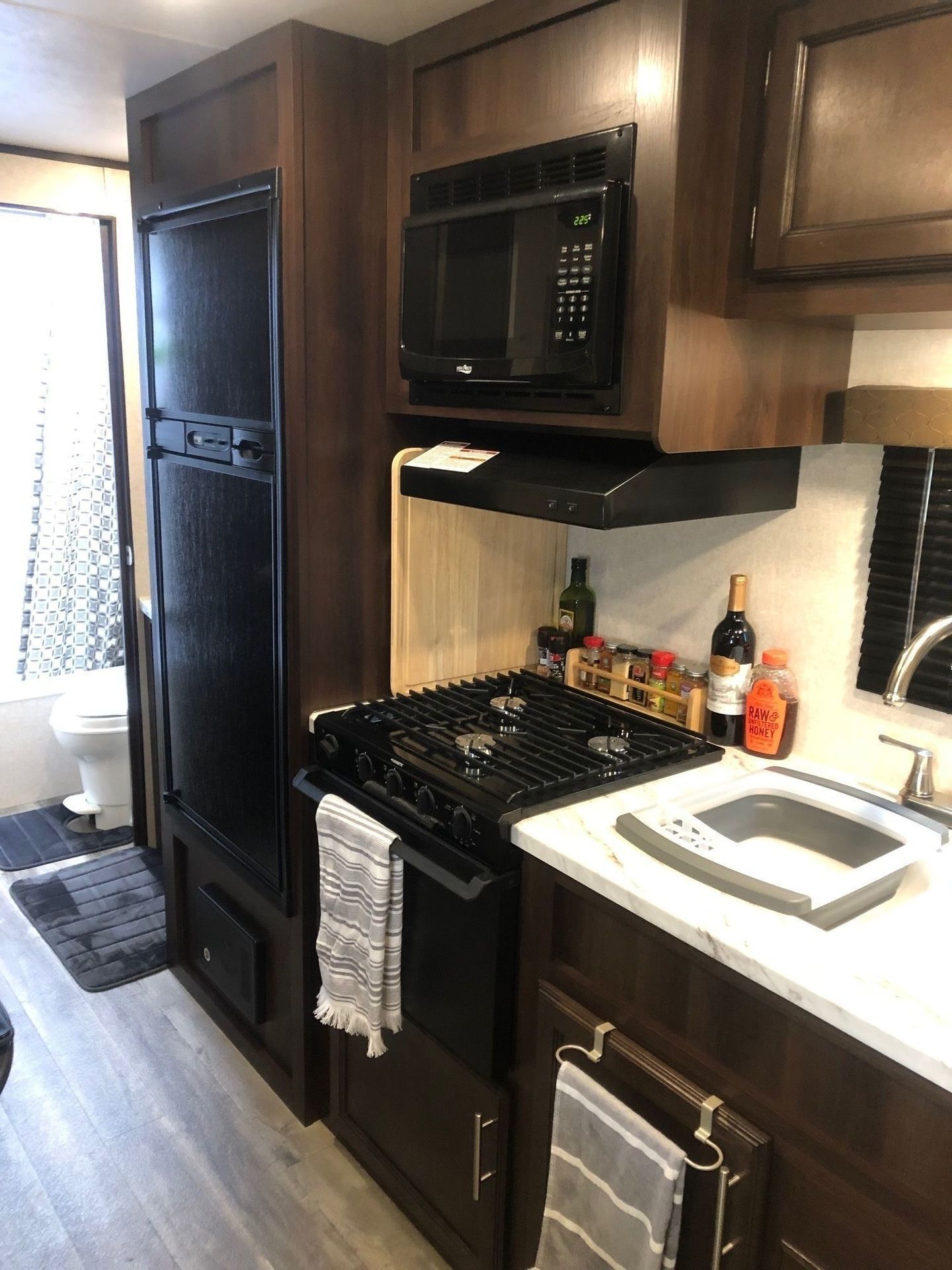 Photo 2 - 2019 Jayco Travel Trailer rental photo 8