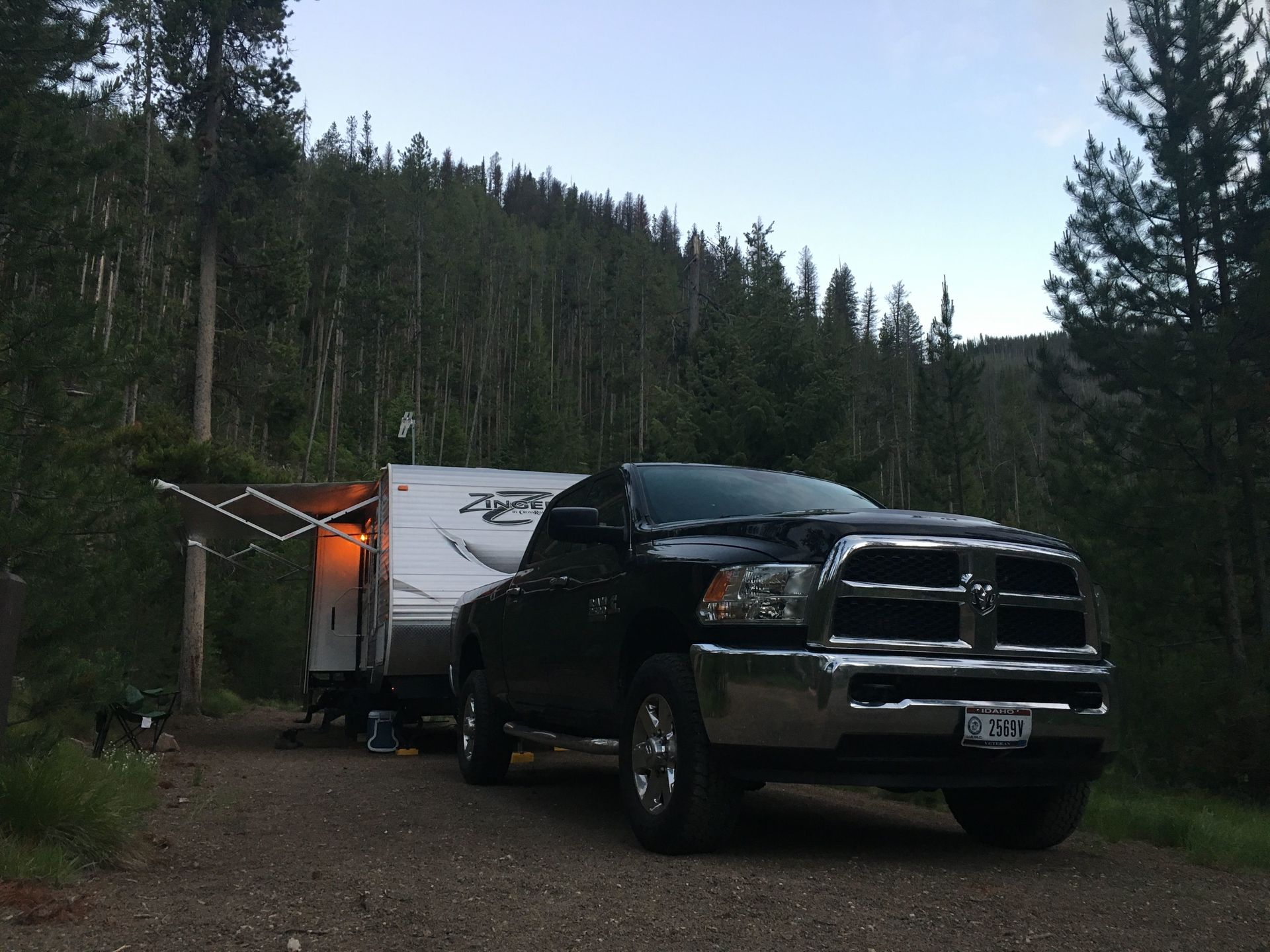 Photo 3 - 2016 Crossroads Rv Travel Trailer rental photo 5