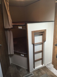 Photo 4 thumbnail 6