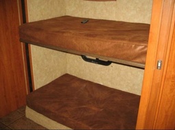 Photo 1 thumbnail 4