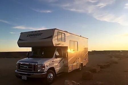 Photo 2 - 2019 Gulf Stream Class C Motorhome rental photo 4
