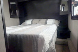 Photo 16 thumbnail 18
