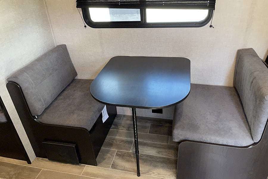 Photo 9 - 2022 Jayco Travel Trailer rental photo 11