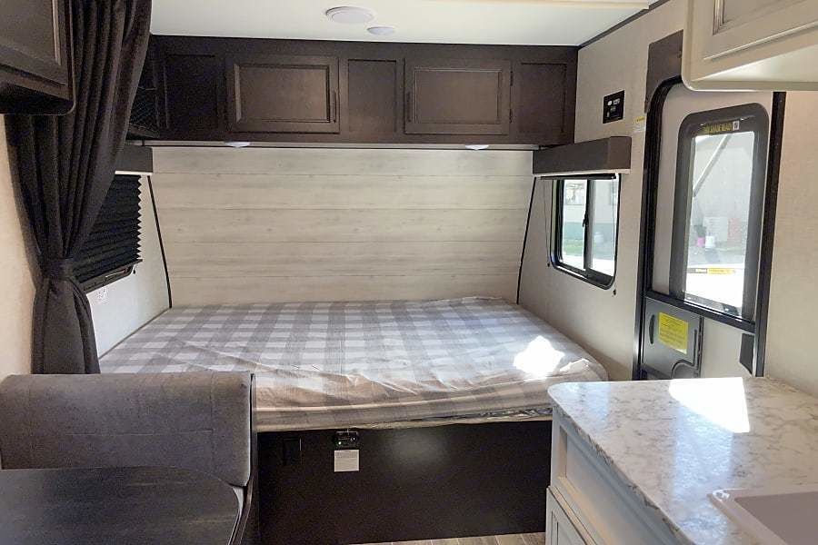 Photo 10 - 2022 Jayco Travel Trailer rental photo 12