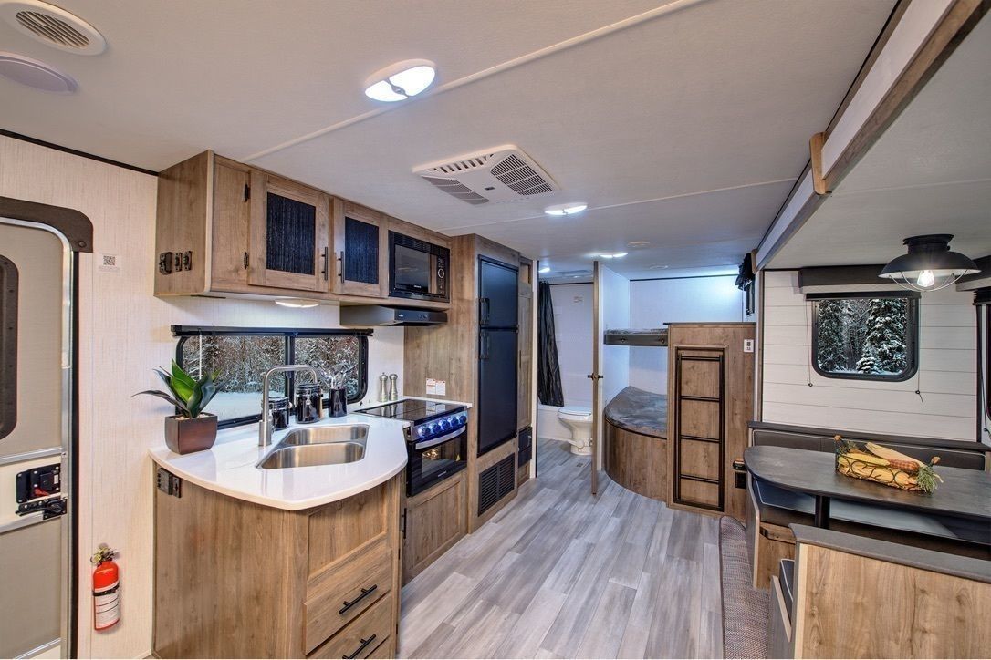 Photo 3 - 2022 Heartland Travel Trailer rental photo 5