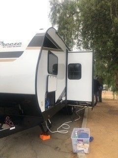 Photo 5 - 2021 Genesis Supreme Travel Trailer rental photo 7