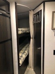 Photo 14 thumbnail 16