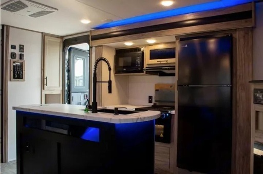 2022 Cherokee ALPHA WOLF Travel Trailer for rent in Nashville, TN