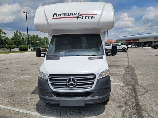 2021 Thor freedom elit Class C Motorhome for rent in Bartlett, IL