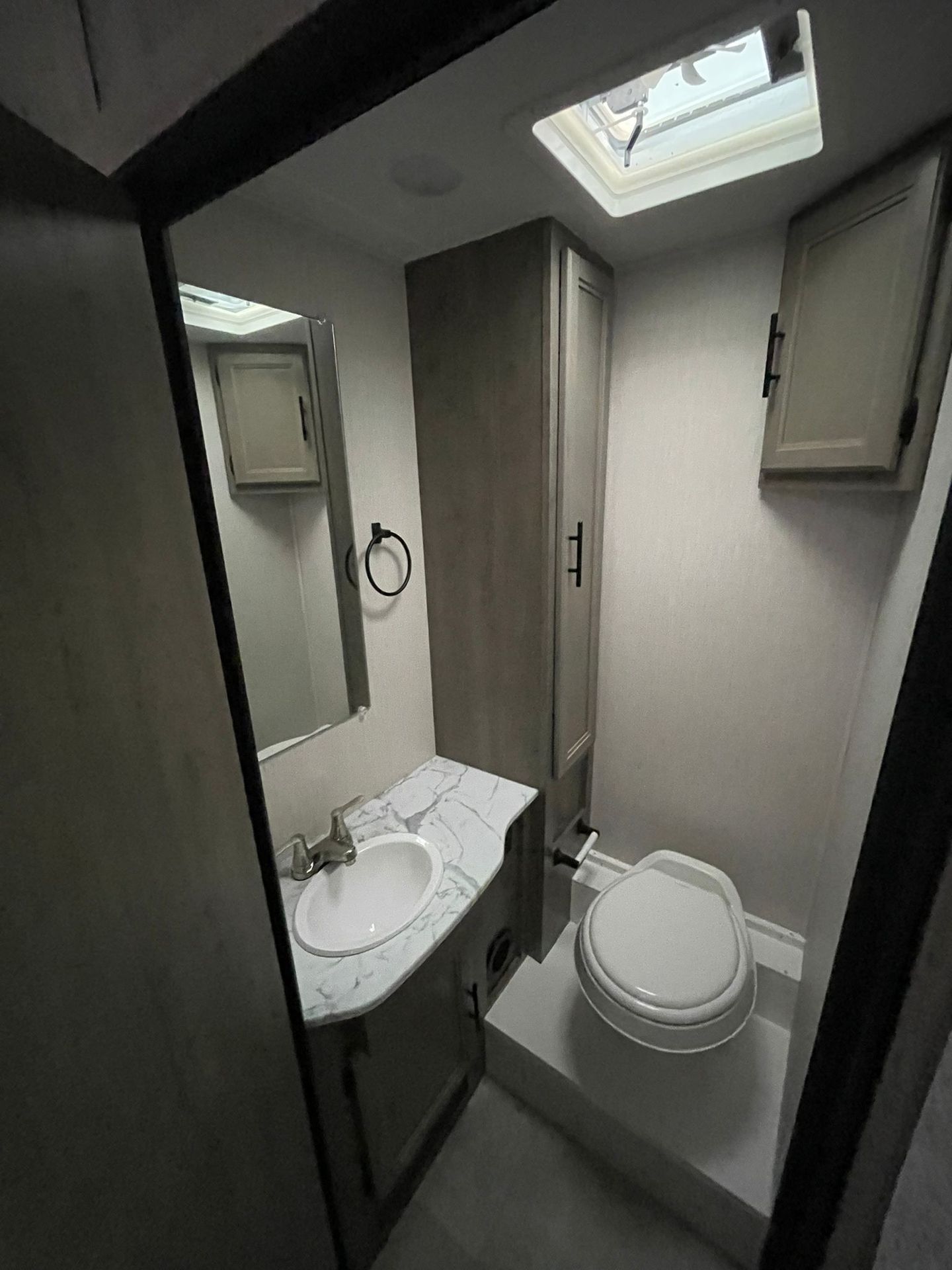 Photo 1 - 2022 Coachmen Class C Motorhome rental photo 5