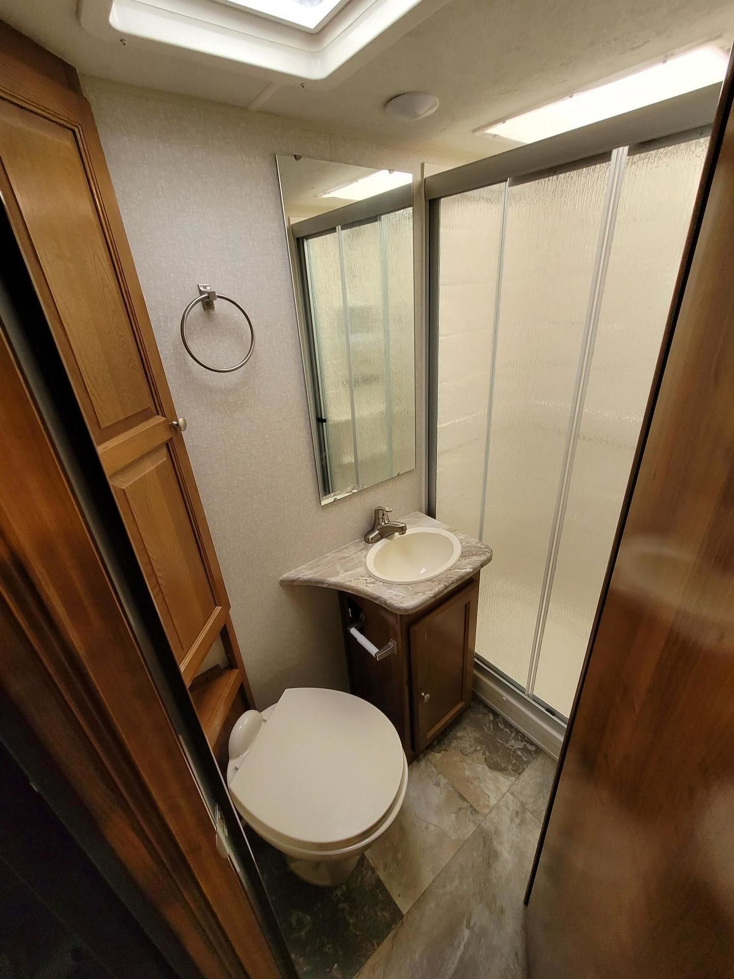 Photo 10 - 2020 Coachmen Class C Motorhome rental photo 12