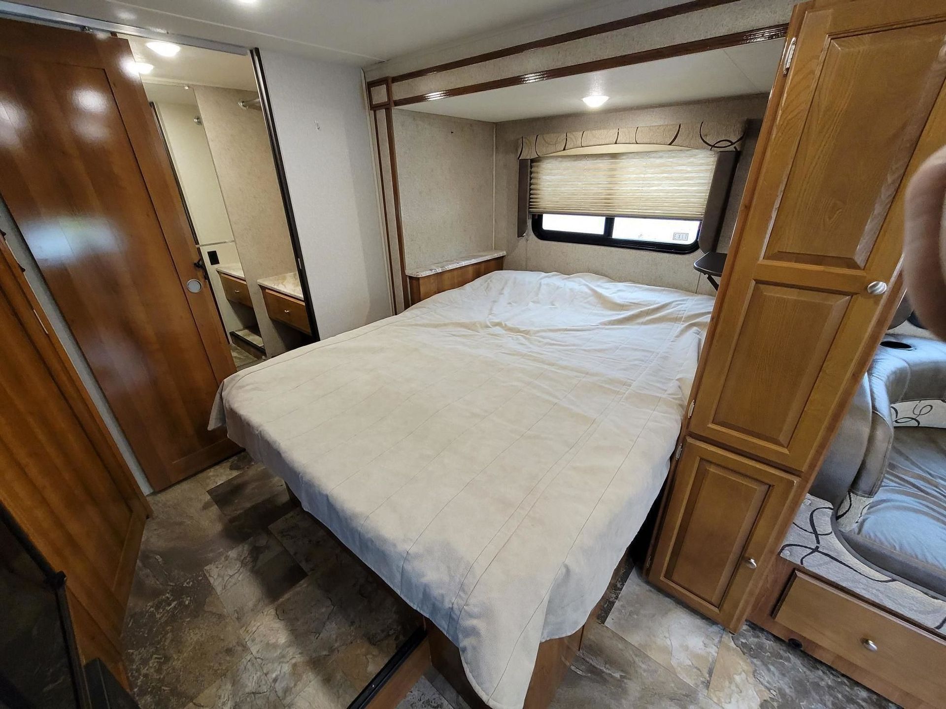 Photo 24 - 2020 Coachmen Class C Motorhome rental photo 26