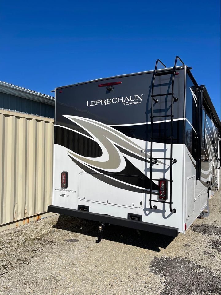 Photo 5 - 2021 Coachmen Class C Motorhome rental photo 7